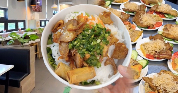 Bữa trưa chất lượng siêu tiết kiệm hơn ly trà sữa tại một công ty