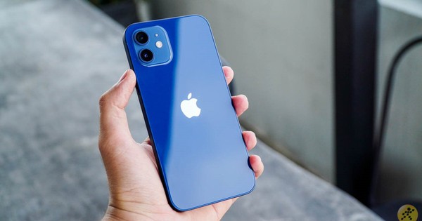 Mẫu iPhone đang giảm giá kỷ lục này sẽ có 'định mệnh đen tối' khi iPhone 15 ra đời?