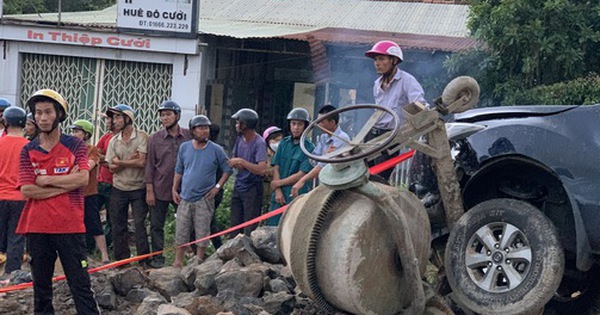 Tang thương 3 người chết thảm dưới gầm xe tải: Nỗi đau chia sẻ!