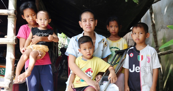 Mẹ ung thư 5 con lời kêu gọi cứu chữa khiến ai cũng xót xa
