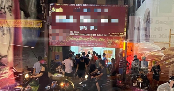 Hot boy shipper cướp vàng ngay giữa phố