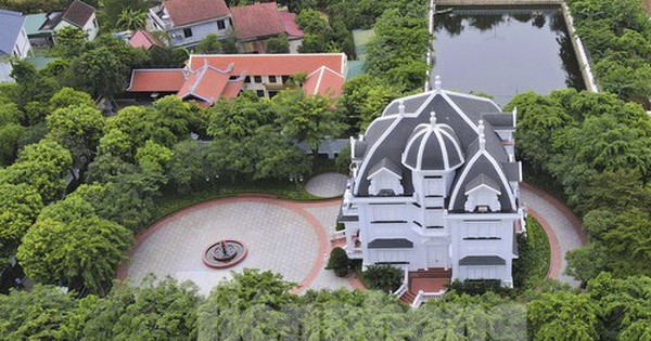 Đỉnh cao sang trọng: Tiệc vinh danh tổ tông tại Biệt thự của bà cụ 80 tuổi