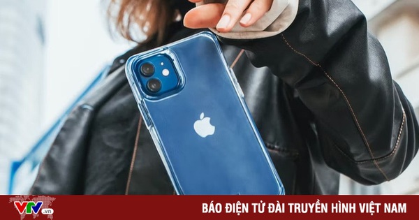 Tại sao người dùng iPhone nên bỏ ngay ốp lưng và miếng dán màn hình?