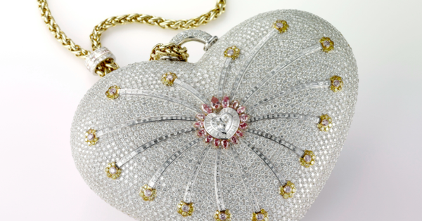 Khám phá bí mật trong túi hàng đầu thế giới trị giá gần 90 tỷ đồng