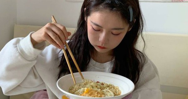 5 thói quen ăn uống dẫn đến đói không giả mà bạn không ngờ tới