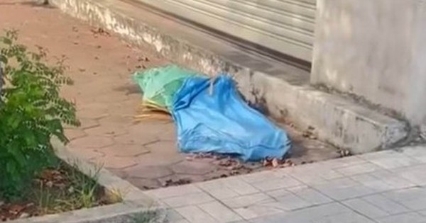 Khám phá kinh hoàng: Thi thể phụ nữ bị bỏ trong bao tải trên vỉa hè Hải Phòng