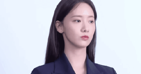 Yoona quyến rũ hút mắt fan hậu trường phim mới