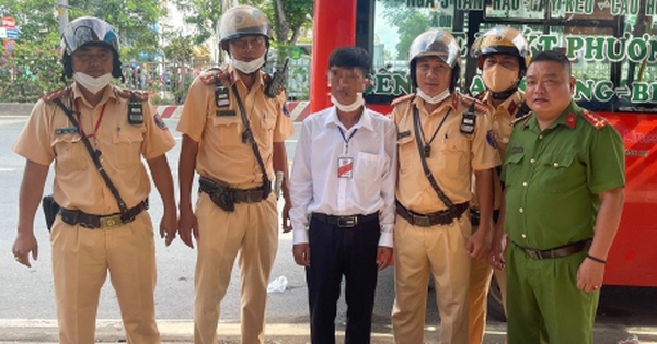 Vận chuyển thuốc lá lậu: Phương Trang bị công an TPHCM bắt giữ xe buýt