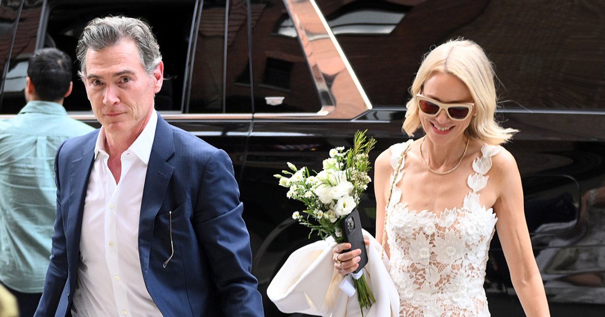 Naomi Watts Dazzles in $5K Wedding Dress and Unconventional Bouquet at Surprise Ceremony with Billy Crudup
