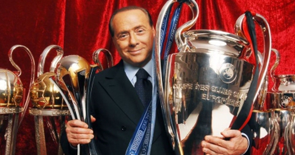 Cựu chủ tịch AC Milan Berlusconi ra đi vĩnh viễn