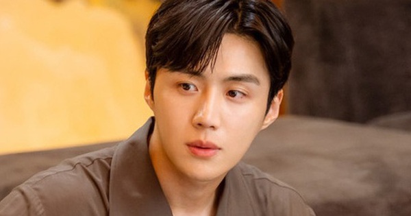 Kim Seon Ho có thể tái sinh từ đống tro tàn của scandal đời tư?