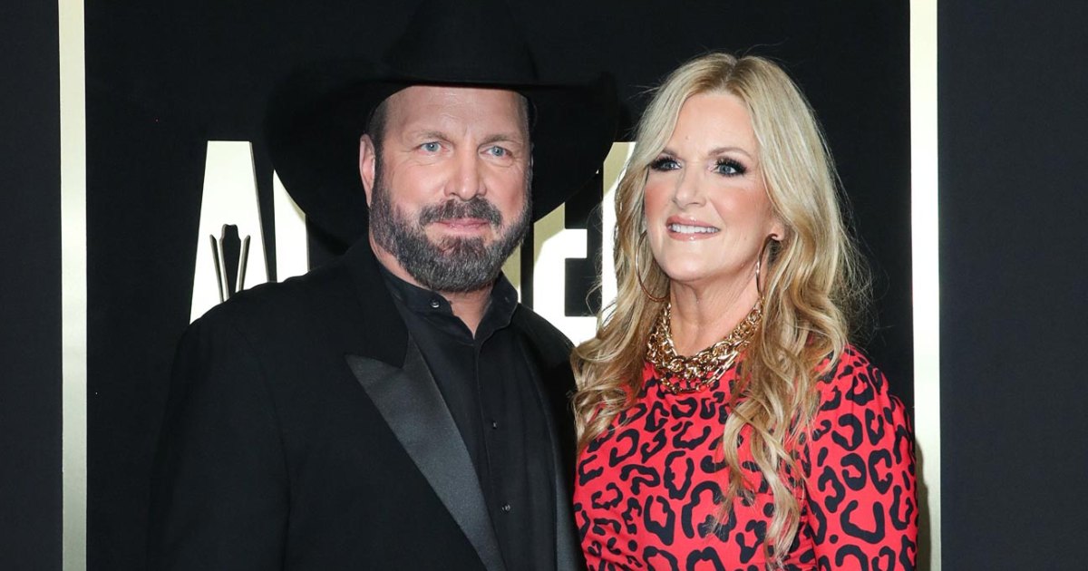Garth Brooks' Bar Makes Bold Move Amidst Transphobia Controversy: Here's What They're Selling
