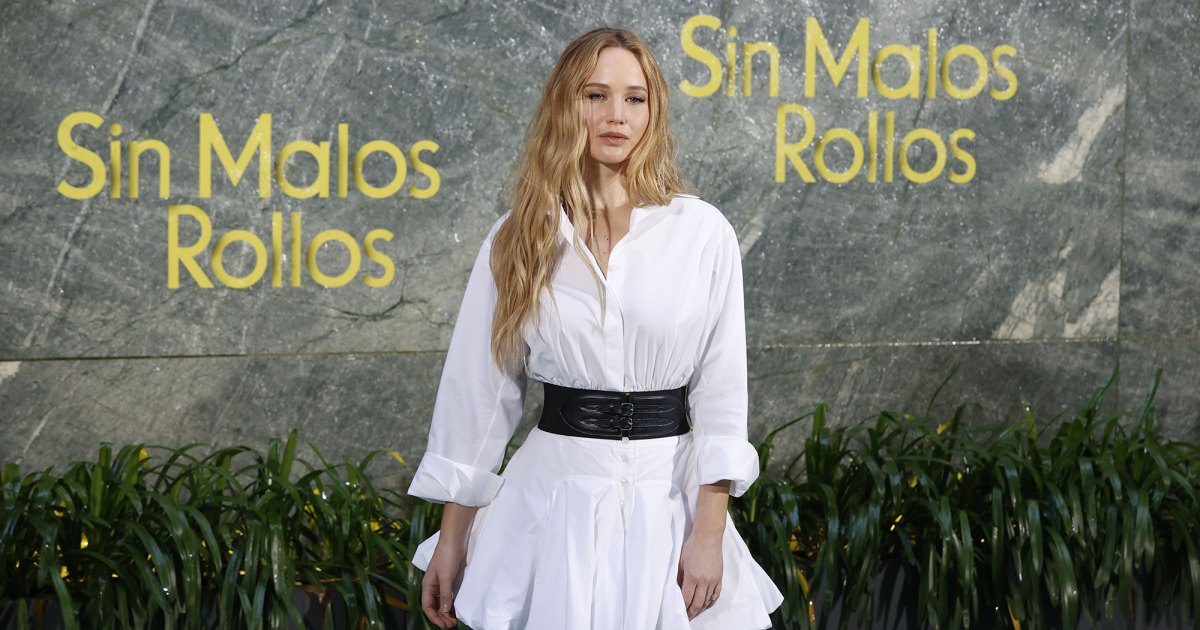 Jennifer Lawrence's Flawless Style Reigns Supreme in the Ultimate Shirtdress and Belt Ensemble