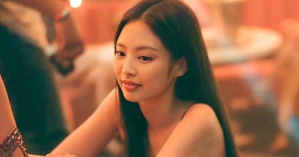 Jennie (BLACKPINK) đã lỗi và cần phải xin lỗi?