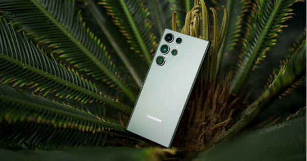 Tận hưởng cuộc sống xanh tươi với Galaxy S23 Ultra: Thiết kế tiên tiến, linh kiện tái chế đột phá