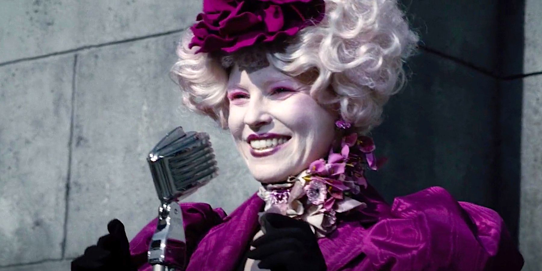 Effie Trinket's Lavish Outfit Takes Hunger Games Cosplay to New Heights