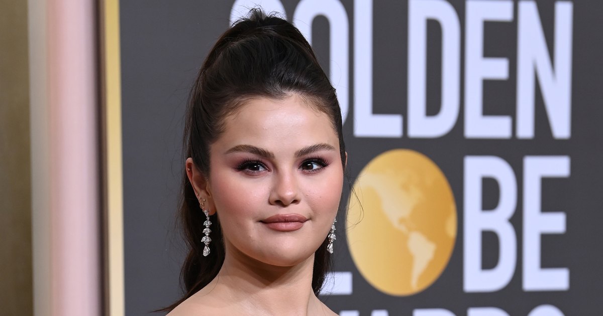 Selena Gomez's Secret to Radiant Skin Unveiling the Ultimate Facial Mist!