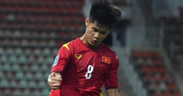 U17 Việt Nam: HLV Hoàng Anh Tuấn tiết lộ nguyên nhân căng thẳng, đá không đúng sức