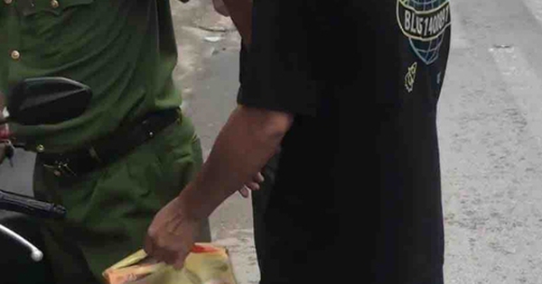 Hai năm cuối đại học mất chìa khóa duyệt xét tốt nghiệp, bầu bạn tử nạn bất ngờ