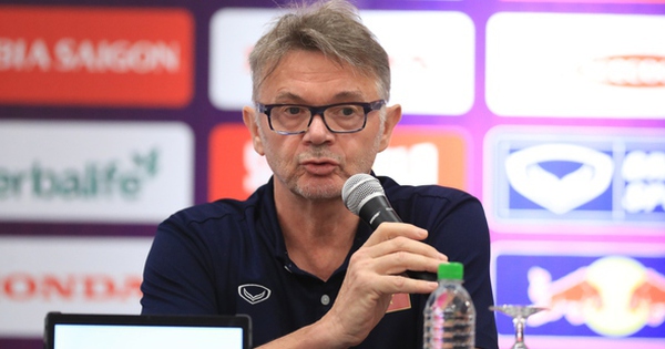 Siêu phẩm HLV Troussier: Công Phượng, Văn Toàn, Quang Hải - Tam điểm sức mạnh chống Syria