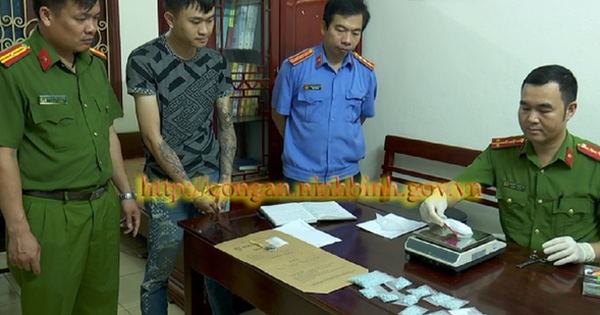 Áo trắng dũng cảm cùng 11 liên viên đạn - Bí ẩn hàng tỷ đồng từ dịch vụ phi pháp