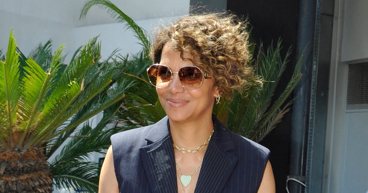 How to Rock Halle Berry's Trendsetting Pinstripe Vest for Under $26!