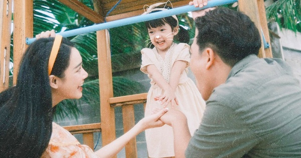 Trường Giang và Nhã Phương bất ngờ hé lộ quá khứ vô cùng đáng yêu của con gái 4 tuổi