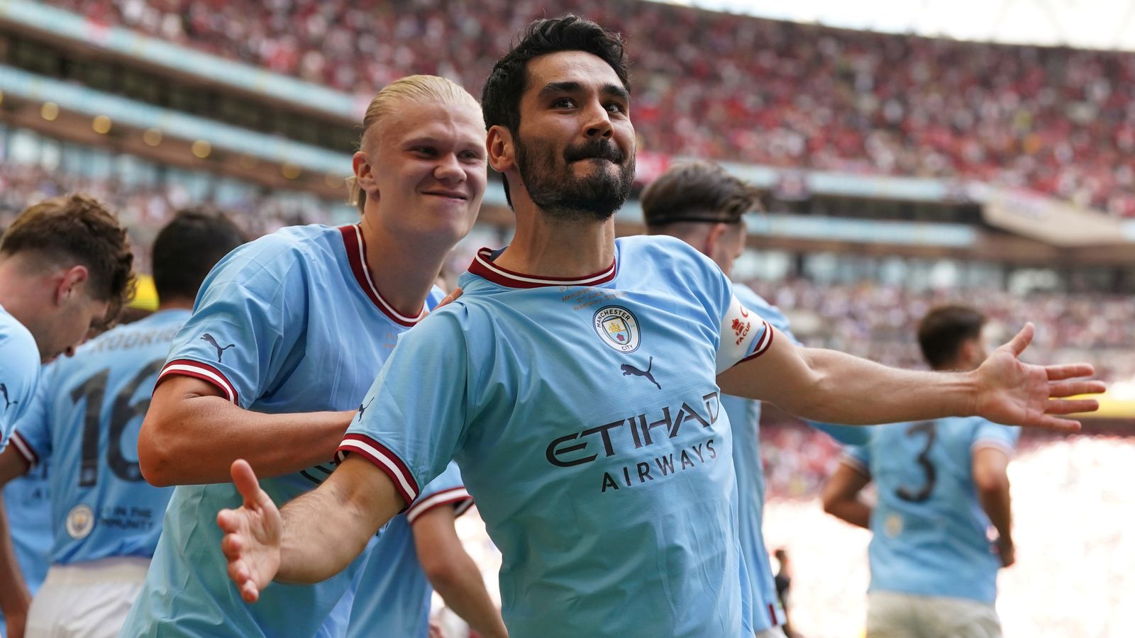 Barcelona Score Sensational Deal: Man City Midfielder Gundogan Set for Free Transfer