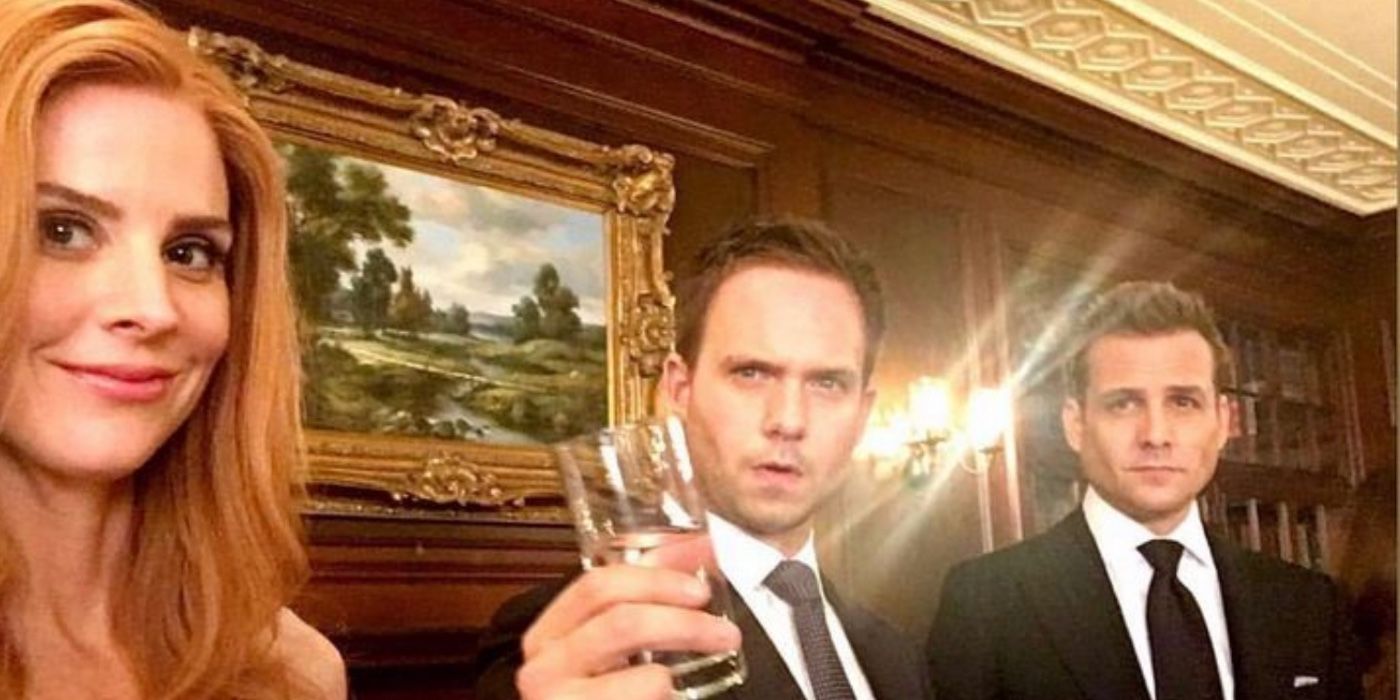 Exclusive Behind-the-Scenes Cast Photo from Suits Reveals Surprising Moments Amid Netflix Triumph