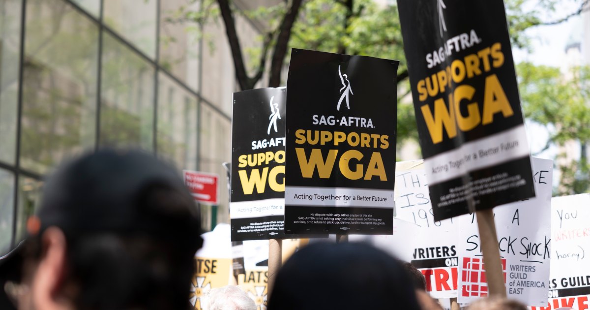 Unveiling Hollywood's Powerhouse: Meryl Streep, Jennifer Lawrence, and Top Celebrities Rally to Strike - Open Letter to SAG-AFTRA