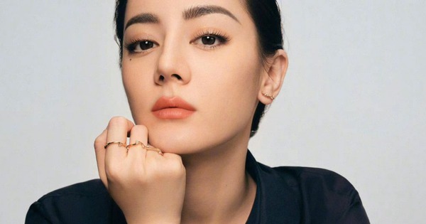 Fanclub xếp hạng 1 của Địch Lệ Nhiệt Ba đã chính thức trở lại hoạt động!