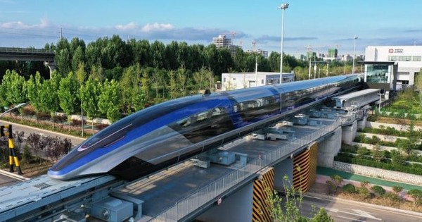 Những tuyến tàu siêu tốc đỉnh cao trên toàn thế giới