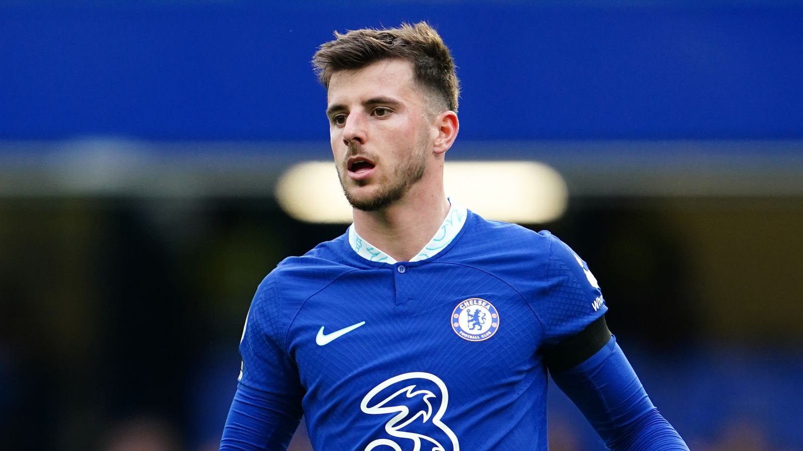 Breaking: Mason Mount Emerges as Top Transfer Target for Manchester United's Erik ten Hag