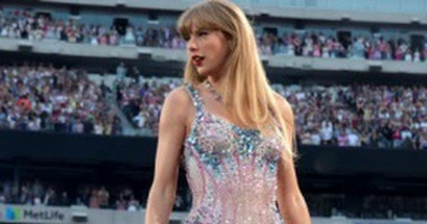 Eras Tour của Taylor Swift dự kiến thu về hơn 1,5 tỷ USD
