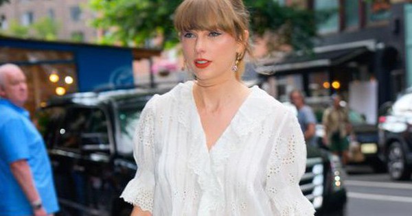 Taylor Swift gặp phạt hàng nghìn USD vì vướng vào vụ việc đổ rác trước nhà: Bí mật đằng sau sự việc gây chú ý