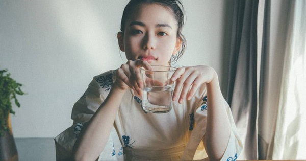 4 thời điểm vàng uống nước để tối ưu chuyển hóa và giải độc cơ thể