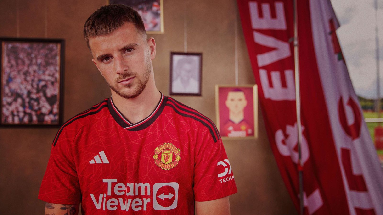 Mason Mount's Sensational Move: Manchester United Secure Star Midfielder from Chelsea in Record £55m Deal