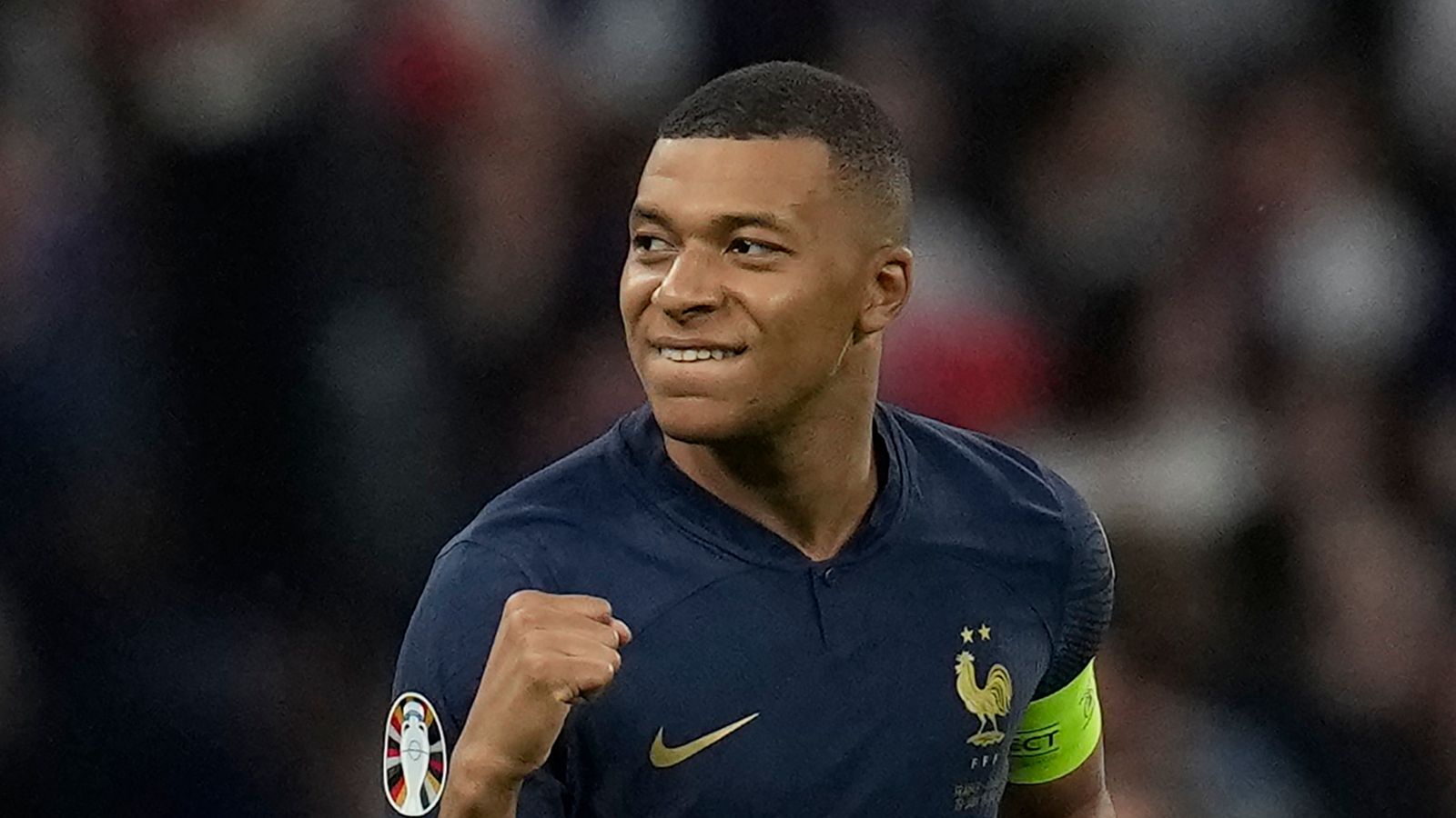 Kylian Mbappe: PSG's Determined Stance - Unleashing the World's Finest Forward!