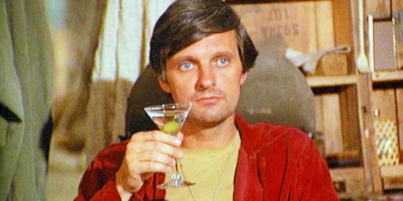 Legendary MASH Star Alan Alda Reveals Jaw-Dropping Auction: Unveiling the Show's Most Iconic Props 40 Years Later!