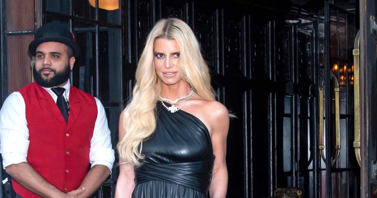 Unveiling Jessica Simpson's Jaw-Dropping Weight Loss Secret: It's More Than Willpower!