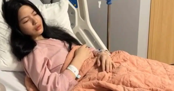 Chu Thanh Huyền thu hút sự chú ý khi livestream trực tiếp tại bệnh viện khi Quang Hải đang thi đấu