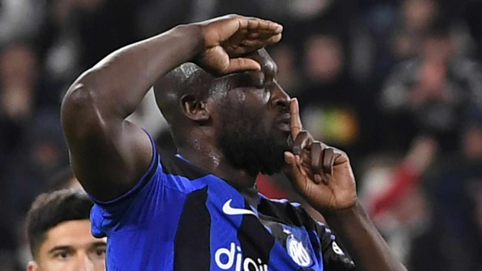 Breaking: Juventus in Advanced Negotiations for Romelu Lukaku as AC Milan Secure Deal for US Phenom Christian Pulisic – Exclusive Transfer Update