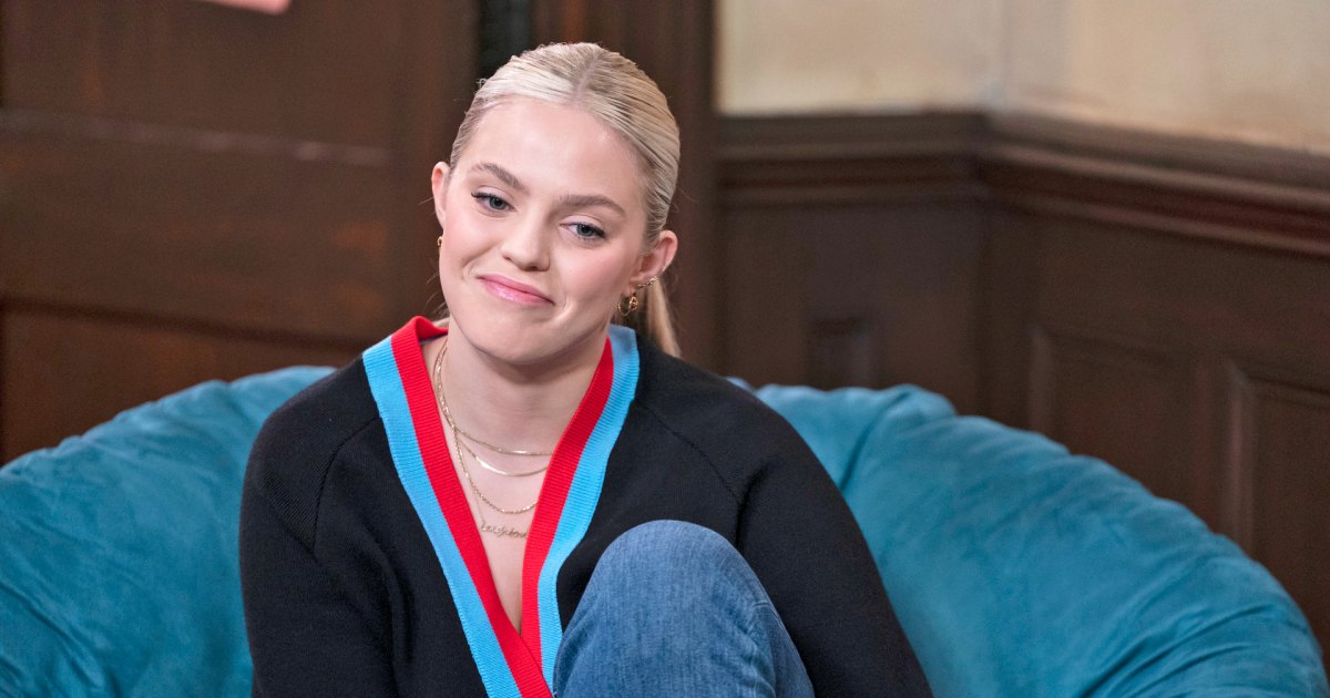 Sudden Departure Shock: Renee Rapp Abruptly Exits Max’s ‘Sex Lives of College Girls’ in Season 3