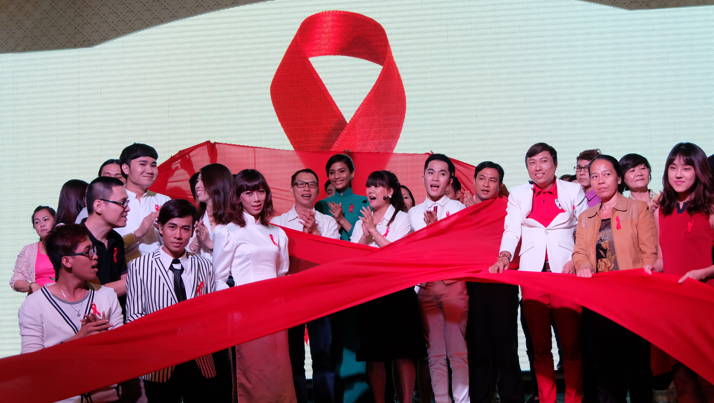 10+ ý tưởng quà tặng Ngày Quốc tế Phòng chống AIDS - 1 tháng 12