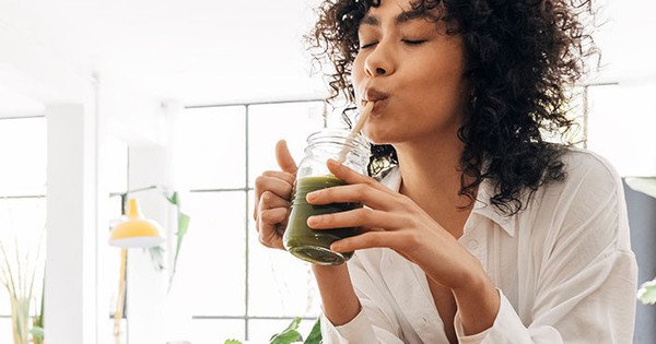 Tuyệt chiêu uống sinh tố giúp sở hữu ngay chiếc bụng phẳng mơ ước trong mùa hè này