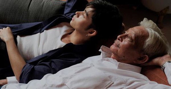 Bí mật cuộc gọi xúc động của Jun Phạm ở hậu trường trước khi bố qua đời