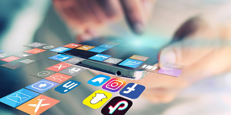 Báo cáo tiết lộ: Sự khác biệt bất ngờ về hành vi và thói quen online giữa ba thế hệ Gen X, Gen Y và Gen Z quý III/2023