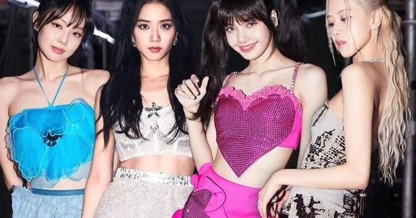 Vụ lợi khủng khiếp từ concert BlackPink: Bí quyết trở thành triệu phú với vé ôm