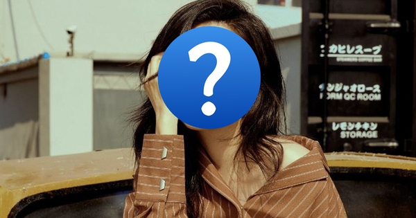 Em bé vướng lùm xùm tình cảm và gây chấn động tình dục với nhân viên