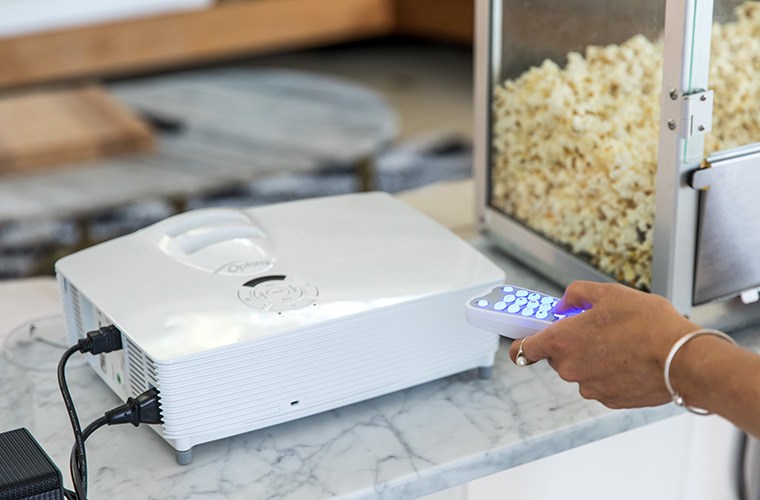 Ultimate Guide: Top Outdoor Projectors for Epic Movie Nights
